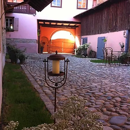 Cote Cour Colmar Отель